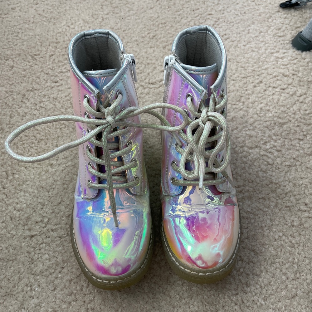 The Children's Place Iridescent Pink Holographic Lace-Up Kids Boots
